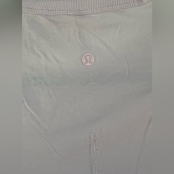 Lululemon Bundle work shirts size S-M - Picture 6 of 9